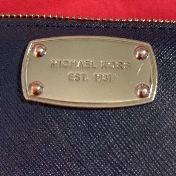 Michael Kors wallet - Picture 5 of 5